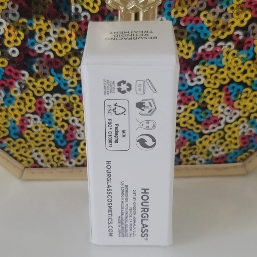 🟠 4 for $25 🟠 HOURGLASS EQUILIBRIUM RESURFACING RETINOID TREATMENT